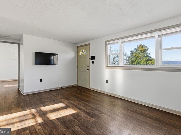 4th image of 1553 Redman Store Rd