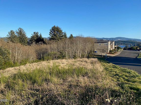2nd image of NE Voyage Ave Lot 46