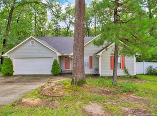 107 Jefferson Dr, Raeford, NC 28376