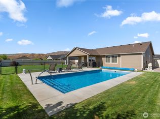 87 Sarah Dr, Wenatchee, WA 98801