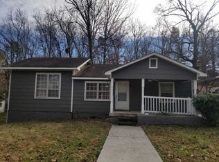 413 Hickory St, Rossville, GA 30741