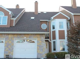 104 Alderberry Ct UNIT 104, Edison, NJ