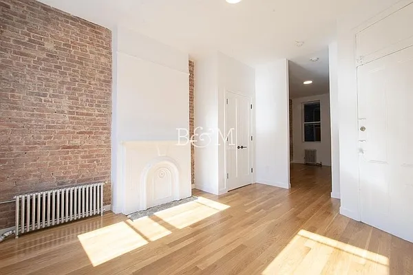 Rented by Brick&Mortar | media 2