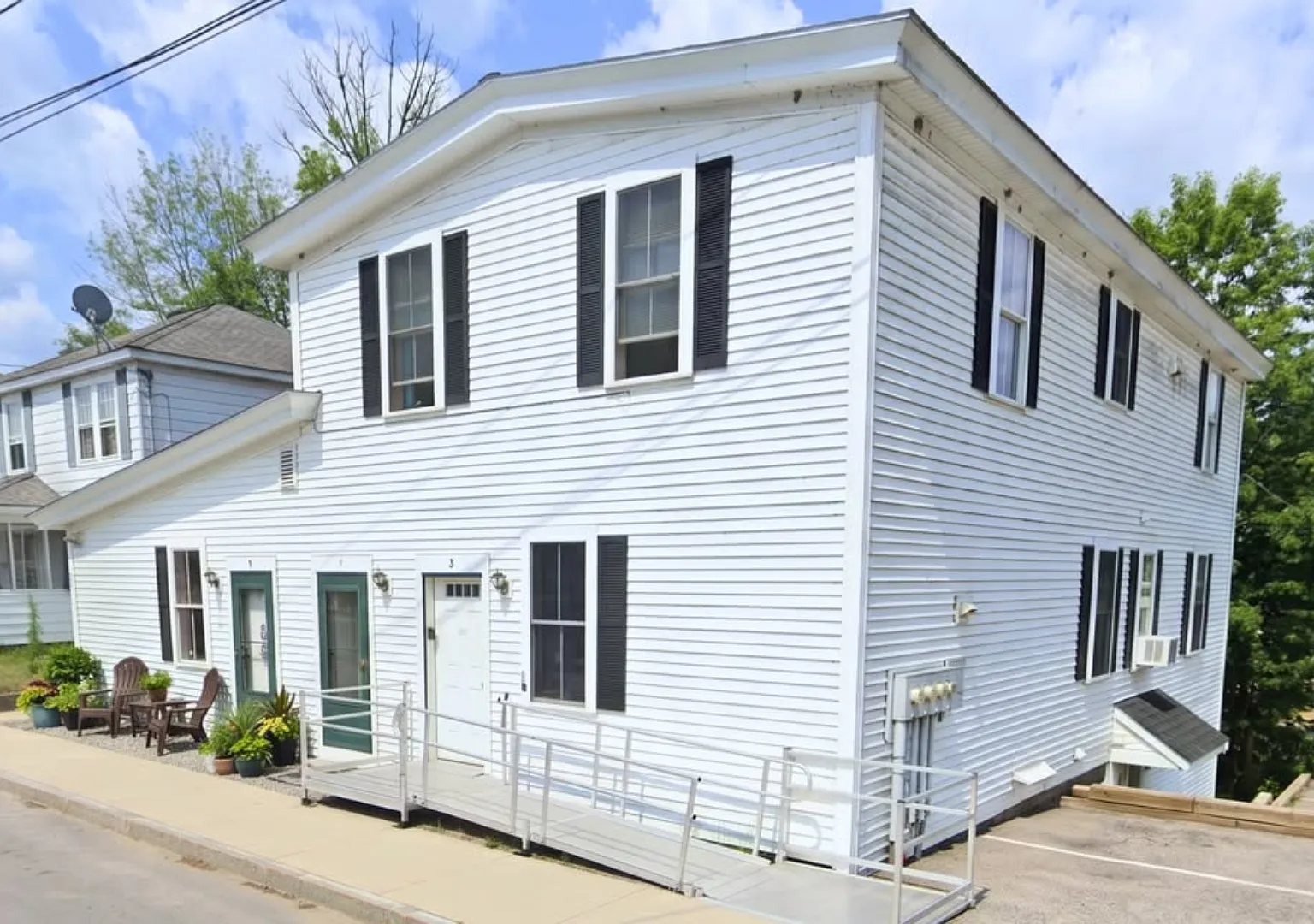 2 bed, 1000 sqft, $1,650 — Photo 1