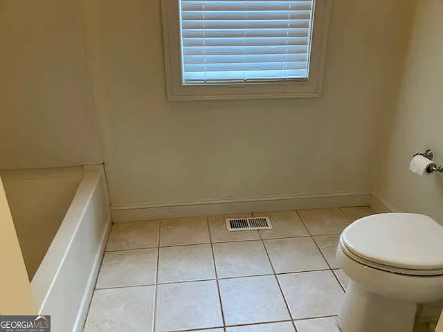 3330 E Highway 5 — Photo 19