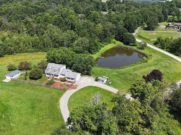 59 Delaware Dr, Damascus, PA 18415