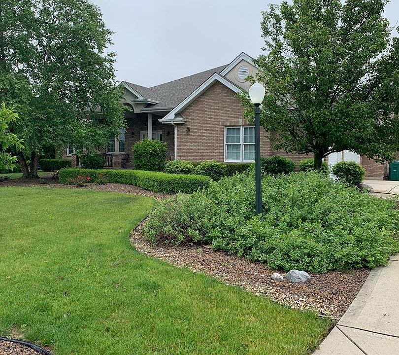 1st image of 17019 S Deer Path Dr
