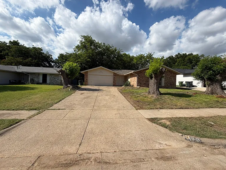 609 Marlow Pl — Photo 12