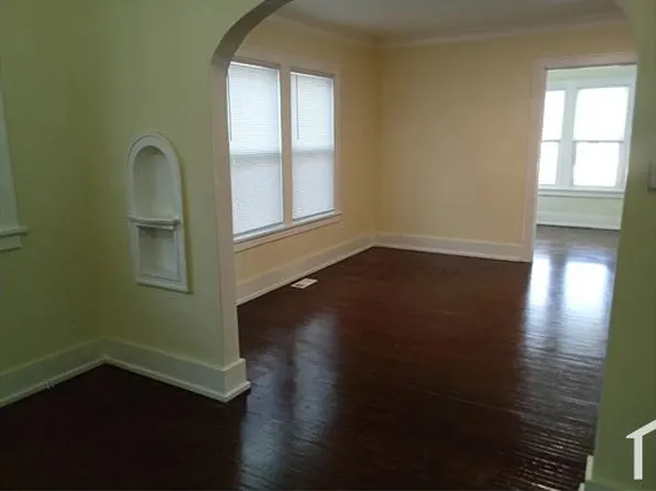 1214 NE Madison Ave APT 2, Peoria, IL 61603