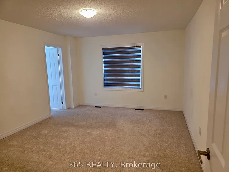 223 Warden St — Photo 31