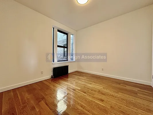 Rented by Sovereign Associates | media 26