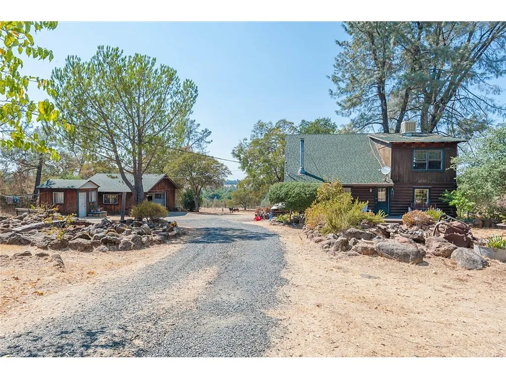 4031 Pentz Rd photo 1