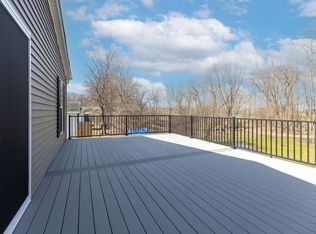 1149 Maple Leaf Ct, Charlotte, MI 48813