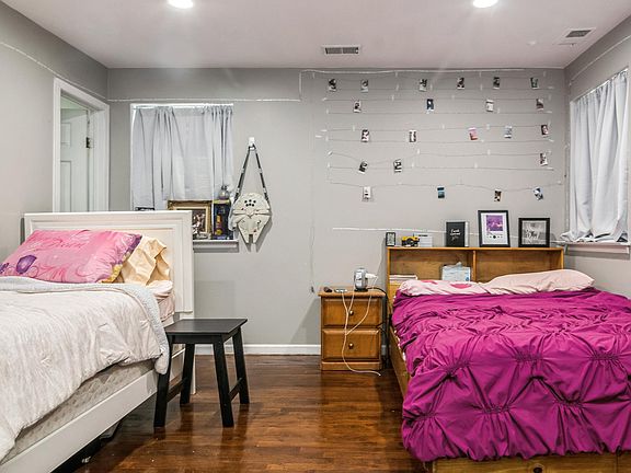 5th image of 244 Artist Lake Dr #244
