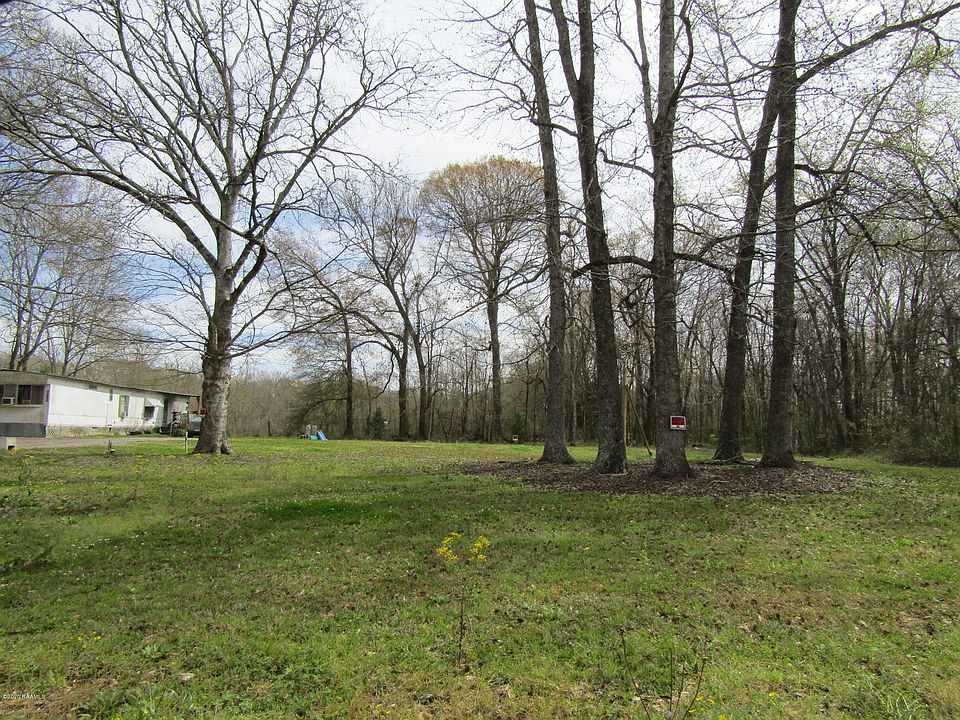 1st image of 828 N Wilderness Trl