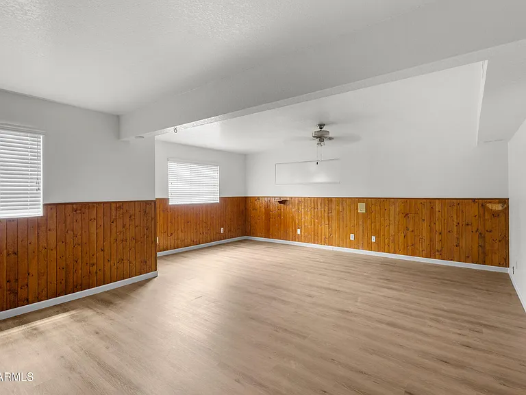1143 N Ironwood Ct — Photo 21