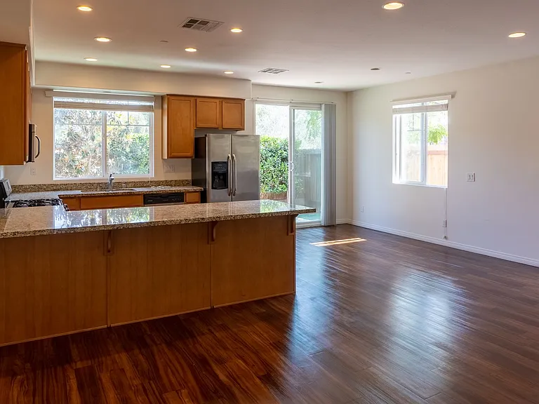 Spacious Townhomes in 22 Unit Gated Community in Spring Valley — Photo 9