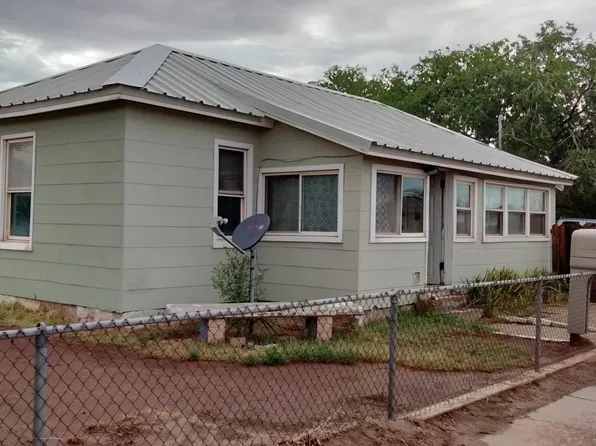 901 N PRAIRIE Avenue, Winslow, AZ 86047