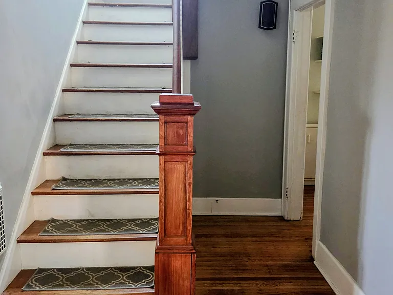 3 Rose Pl — Photo 2