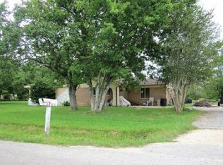 3300 Mary Ln, Dickinson, TX 77539