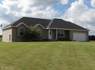 3069 Paige Dr, Hastings, MI 49058