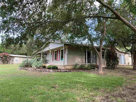 5th image of 314 Clear Creek Dr