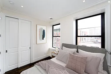 Rented by Living New York