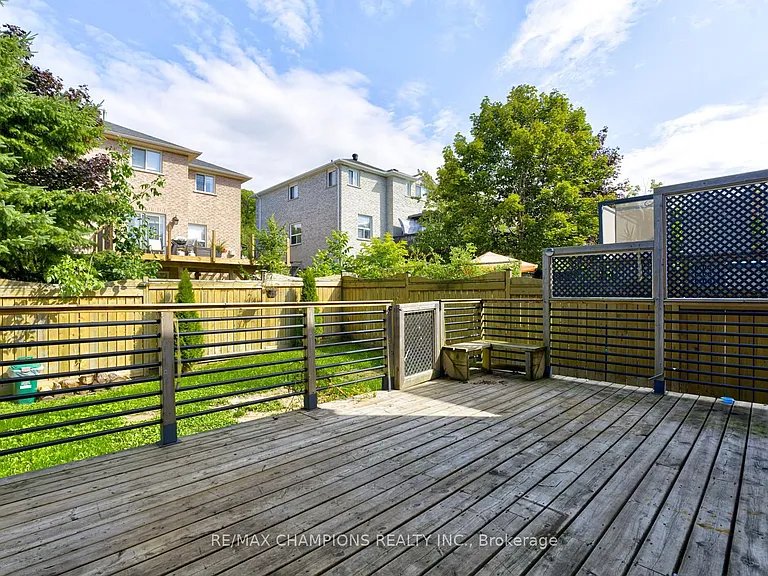 20 Bell St — Photo 37