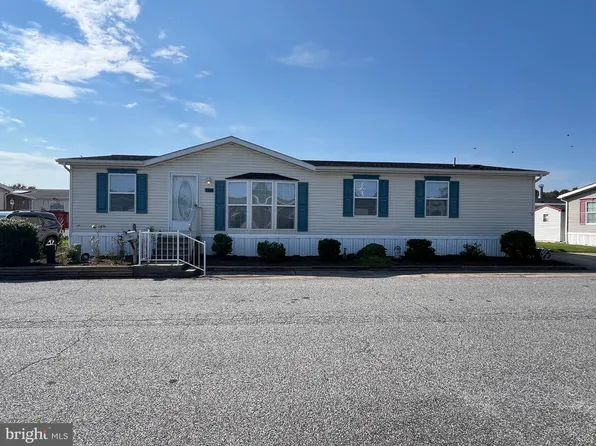 3304 Gentian Ln, Middle River, MD 21220