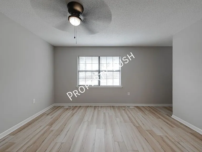 340 Alpine Dr #A — Photo 6