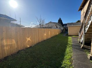 93754 Newport Ln, Coos Bay, OR 97420