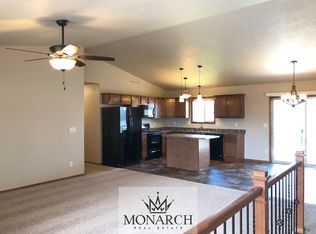 300 Jerry Pl, Tea, SD 57064