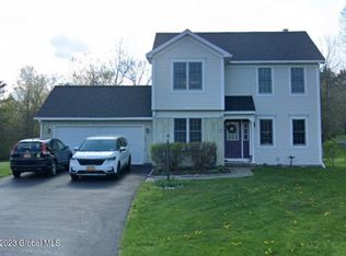 57 Moonlawn Rd, Troy, NY 12180