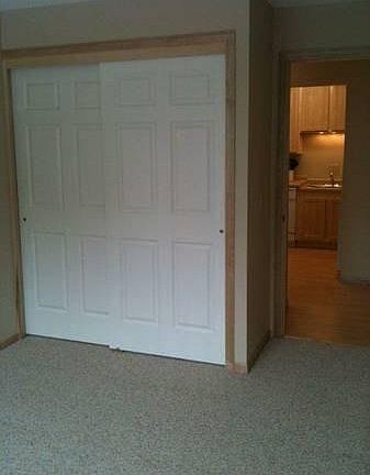 5th image of 8521 Parkvilla Dr APT 109W