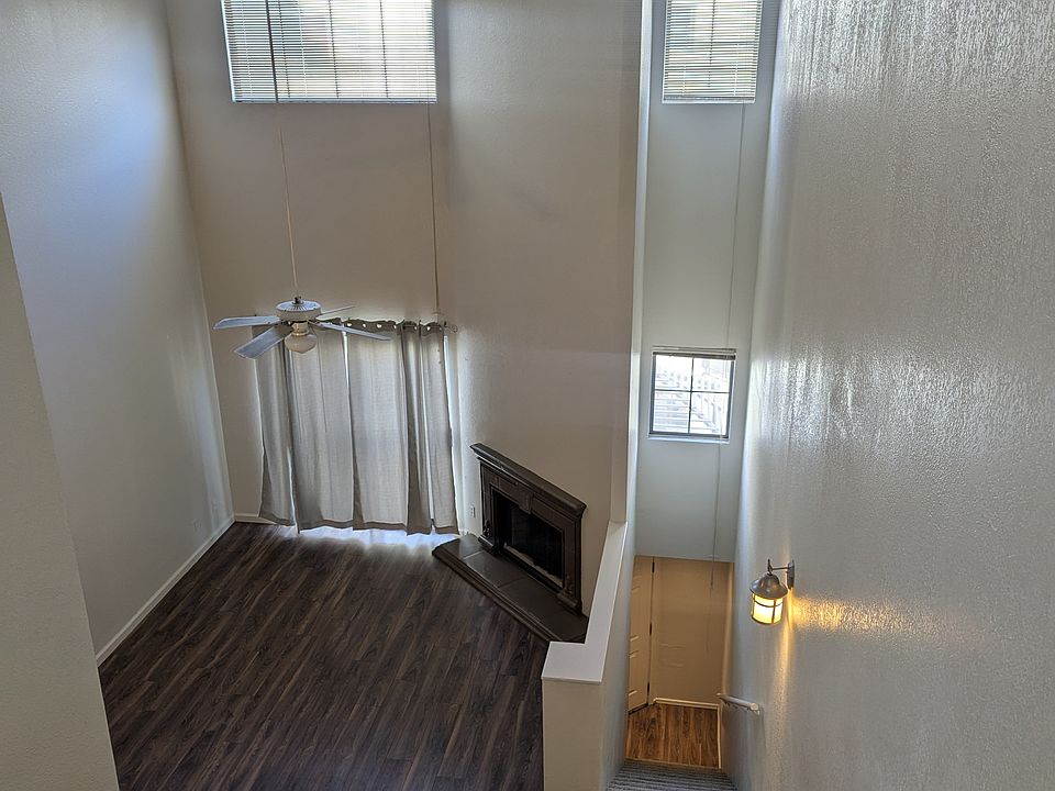 living room and vaulted ceiling look