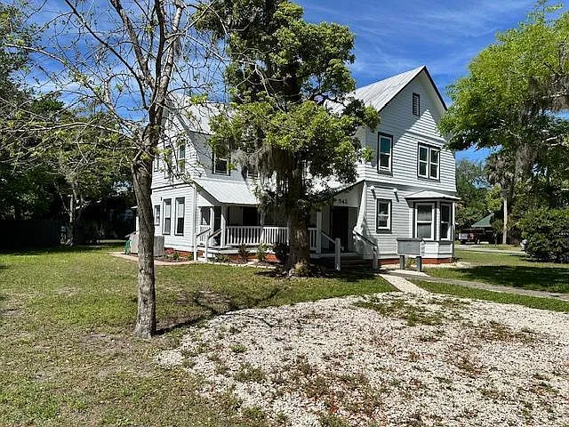 542 Faulkner St #4 — Photo 1