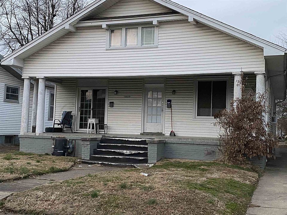 2nd image of 1022 E Chandler Ave