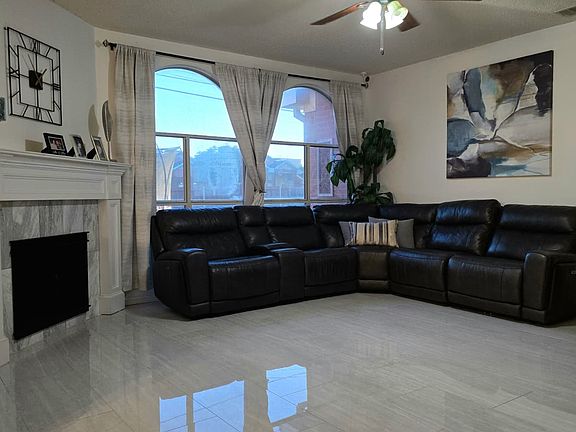 2nd image of 908 Shoal Creek Dr