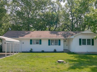 410 E Indiana St, Windsor, MO, 65360