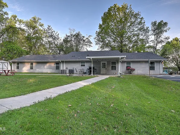 1800 Mountain View Ave, Kingsport, TN 37664