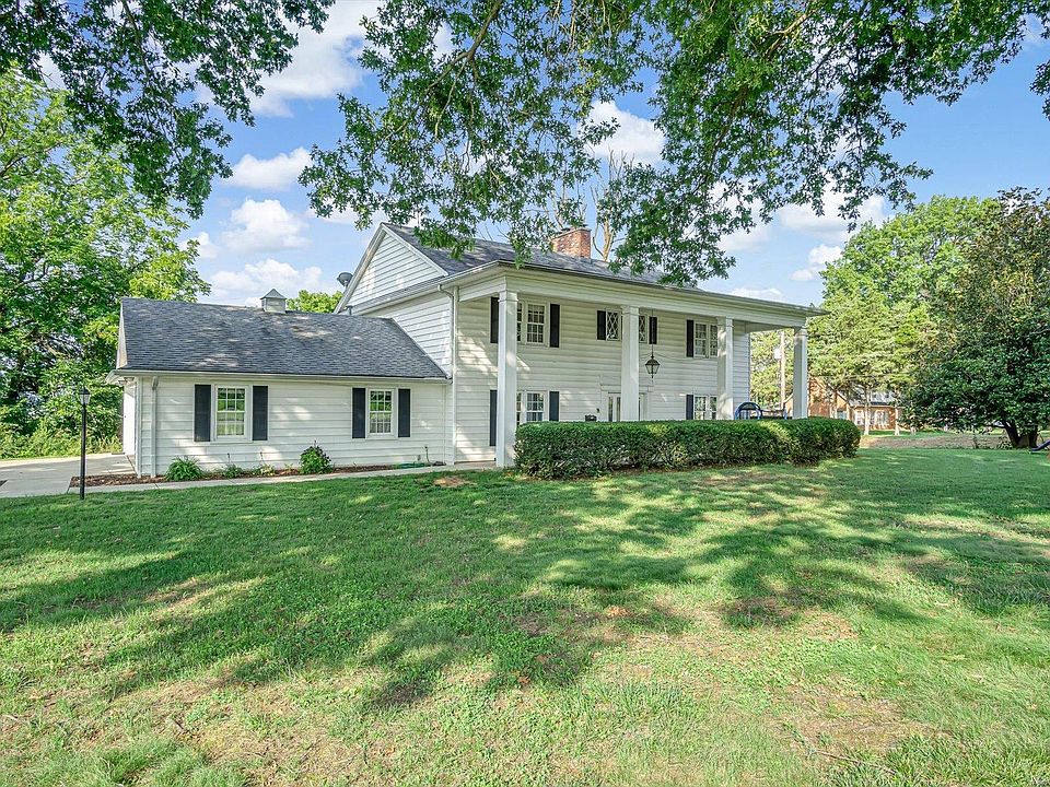 900 Park Ave, Chester, IL 62233 Zillow