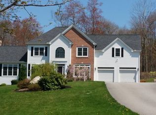 87 Uxbridge Rd, Sutton, MA 01590