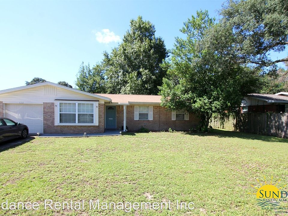 1st image of 632 Mayflower Ave