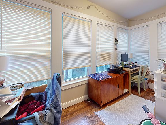 3rd image of 4 Boylston Pl #2