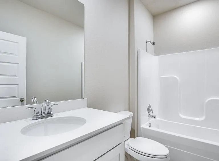 913 W Sonoma St — Photo 7