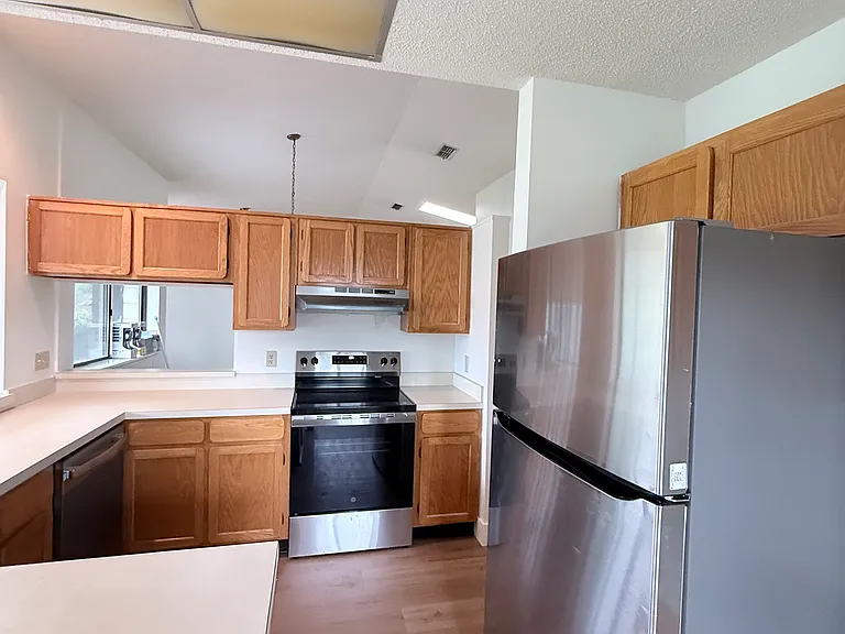 2020 Indian Springs Dr — Photo 15
