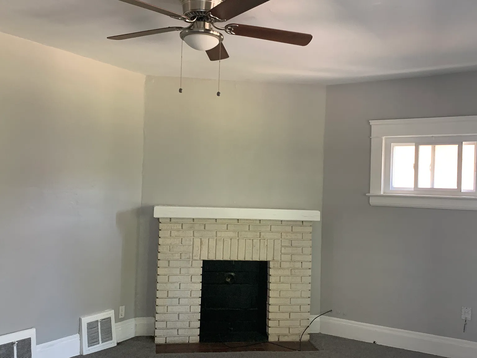 3 bed, 2144 sqft, $1,100 — Photo 4