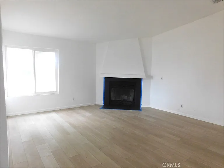 8260 Viburnum Ave — Photo 4