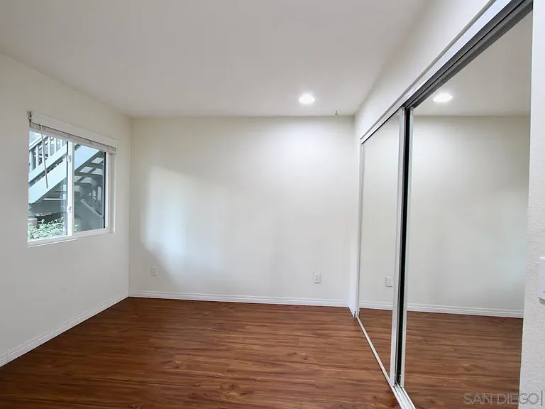3021 Golden Oak Way — Photo 10