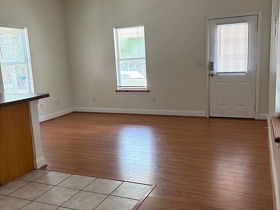 5th image of 117 Twine St